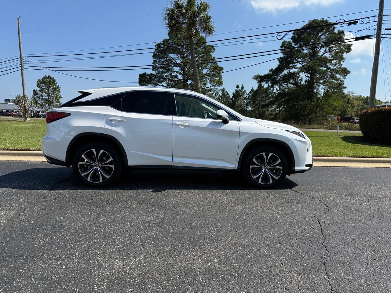 Used 2019 Lexus RX 350 FWD w/ Navigation Package image 5