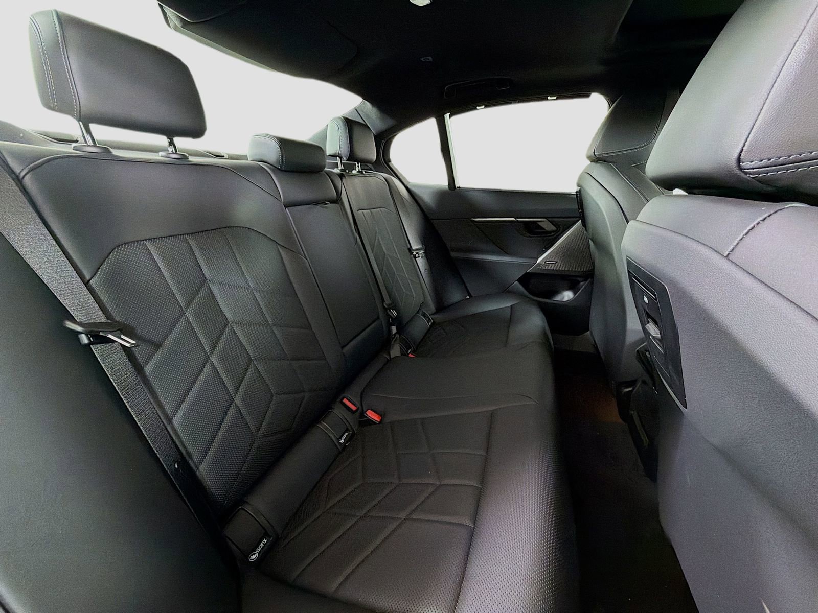 Used 2025 BMW 530i RWD image 30