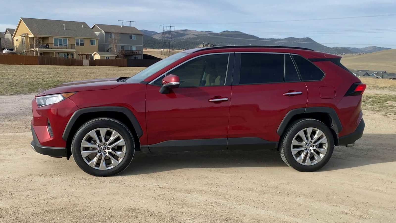 Used 2021 Toyota RAV4 Limited AWD/4WD image 5