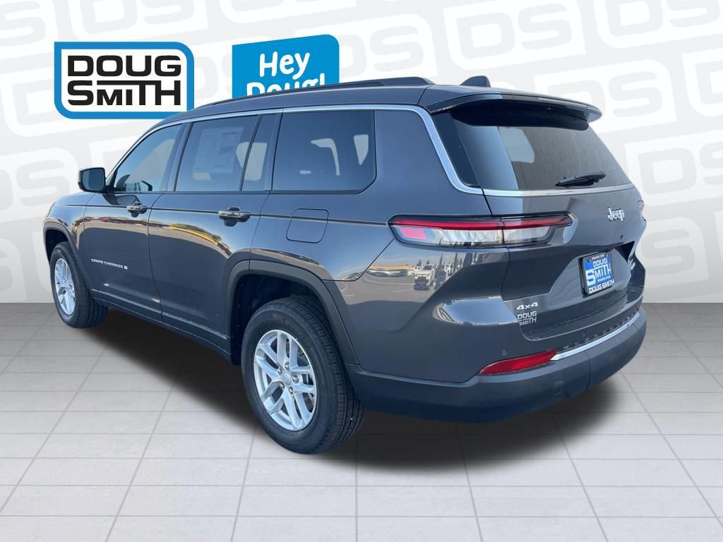 New 2025 Jeep Grand Cherokee L Laredo w/ Trailer Tow Package image 31