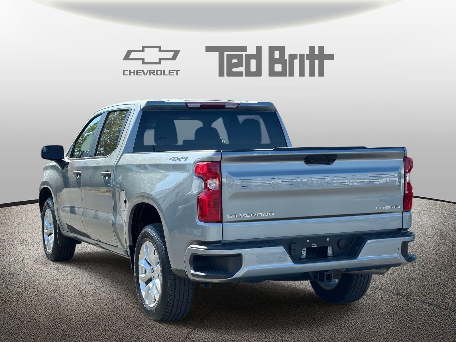 Certified 2024 Chevrolet Silverado 1500 Custom AWD/4WD image 6