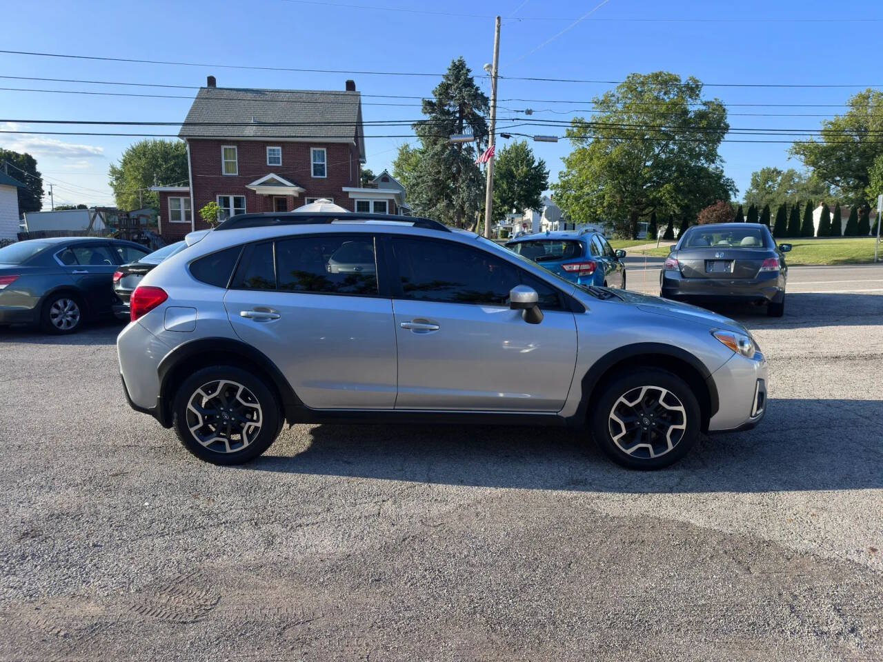 Used 2016 Subaru Crosstrek 2.0i Premium AWD/4WD image 4