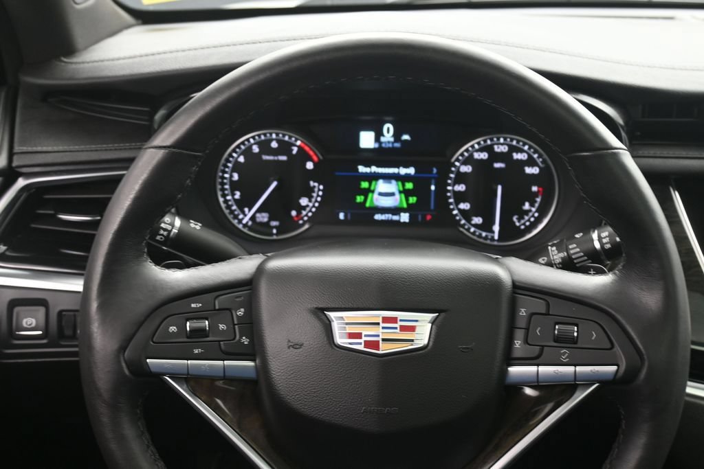 Certified 2024 Cadillac XT6 Premium Luxury AWD/4WD image 9