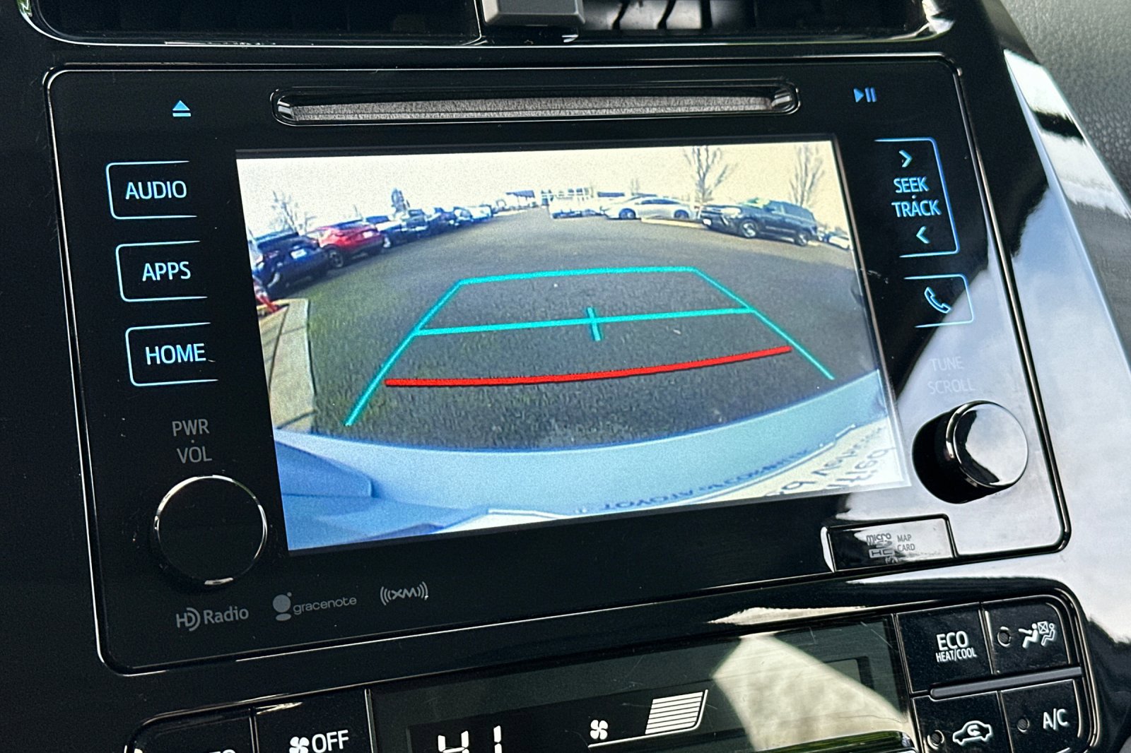 Used 2016 Toyota Prius Four image 20