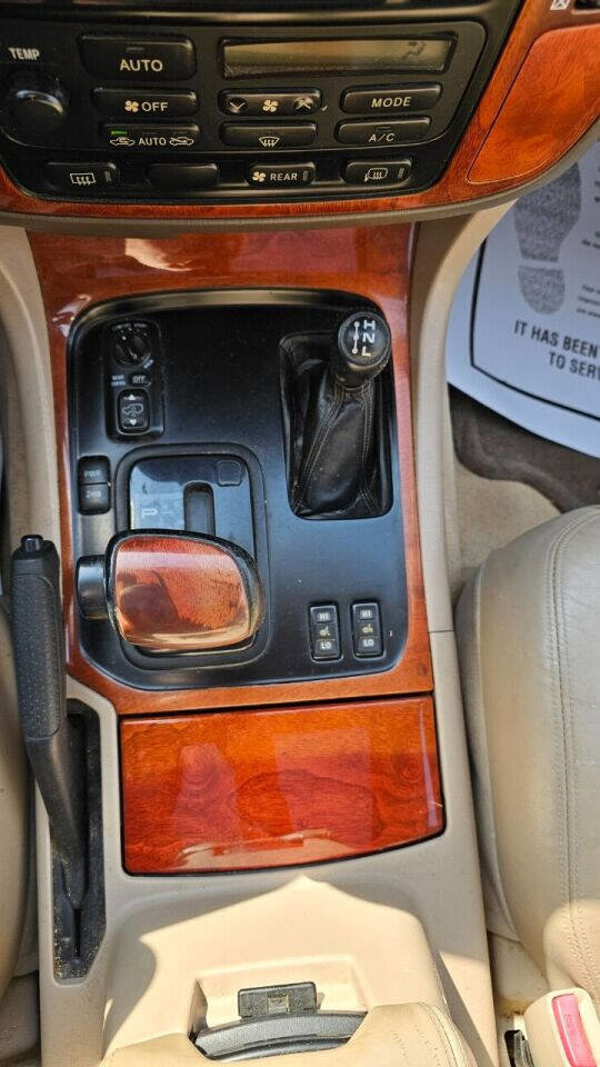 Used 2000 Lexus LX 470 4WD image 21