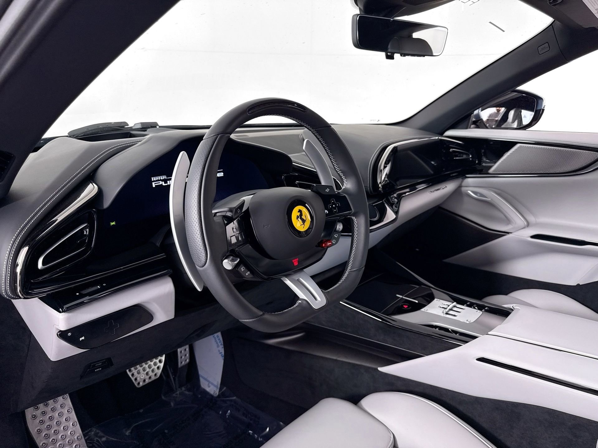 Certified 2025 Ferrari Purosangue AWD/4WD image 19