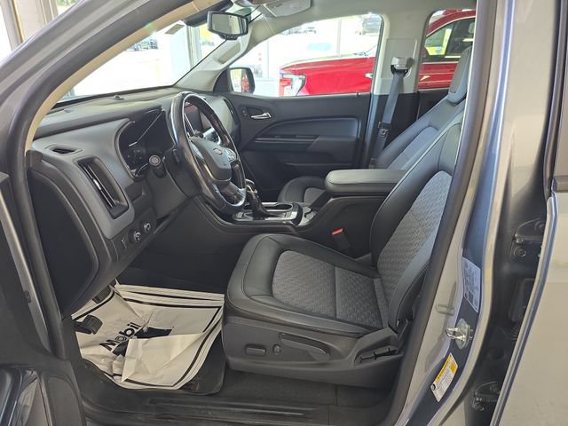 Used 2022 Chevrolet Colorado Z71 w/ Trail Boss Package AWD/4WD image 13