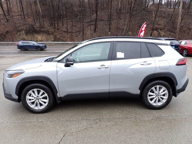 New 2026 Toyota Corolla Cross LE image 7