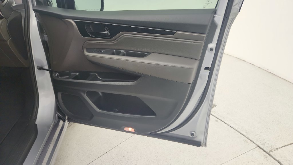 Used 2020 Honda Odyssey Elite image 33