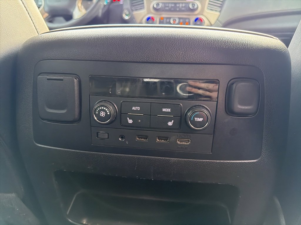 Used 2017 GMC Yukon Denali w/ Open Road Package image 8