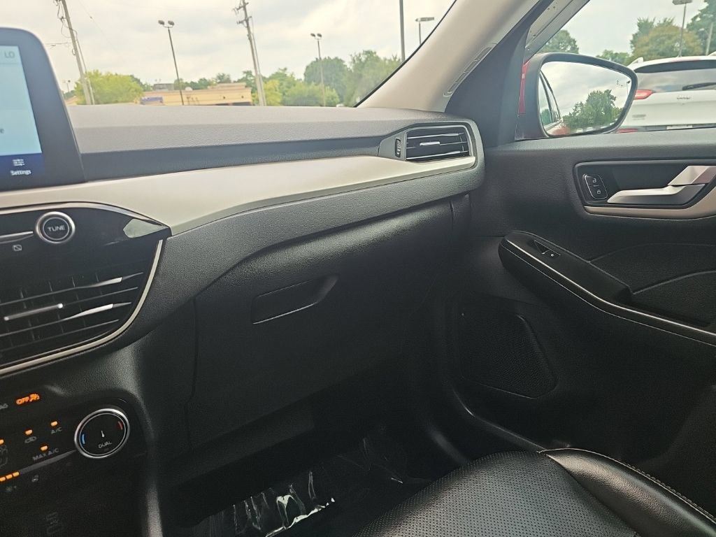 Used 2022 Ford Escape SEL AWD/4WD image 19