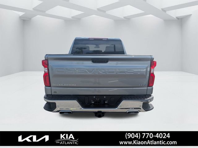 Used 2025 Chevrolet Silverado 1500 LTZ AWD/4WD image 4