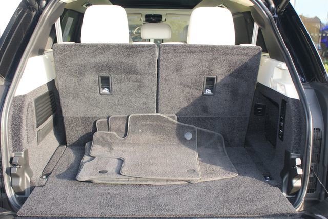 Used 2024 Land Rover Range Rover Long Wheelbase SE image 12