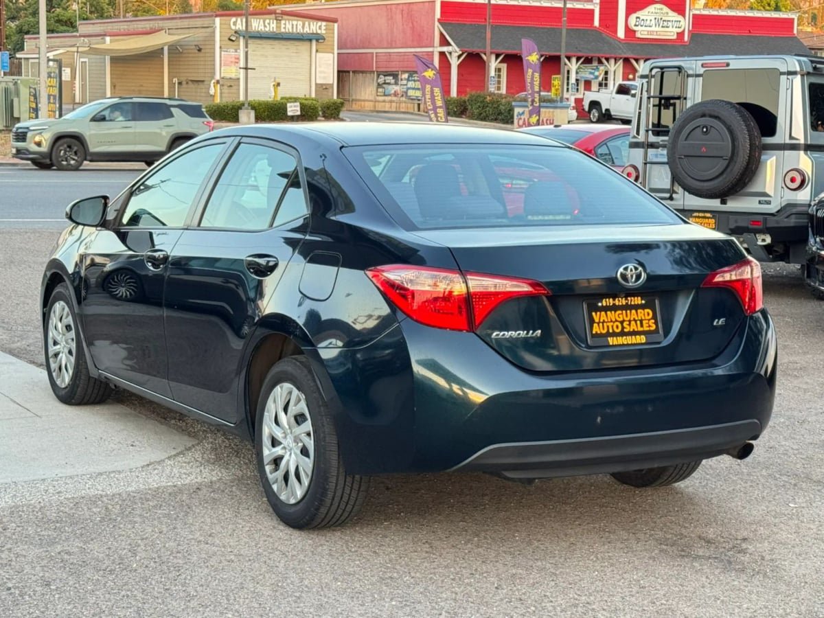 Used 2019 Toyota Corolla LE w/ Carpet Mat Package (TMS) FWD image 35