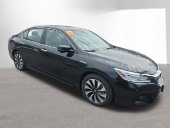 Used 2017 Honda Accord Touring image 3