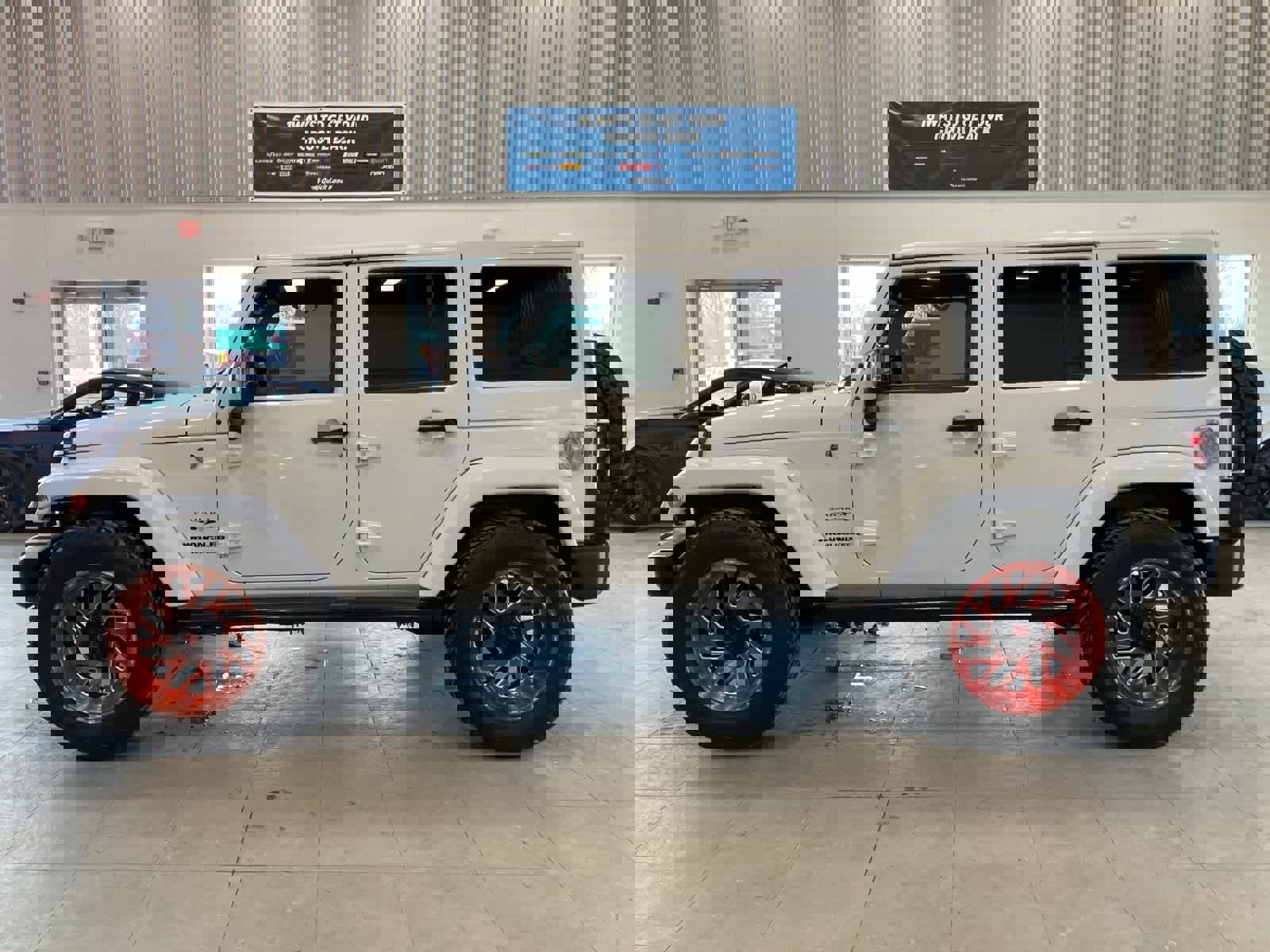 Used 2016 Jeep Wrangler Unlimited Sahara w/ Mopar Chrome Edition Group image 8