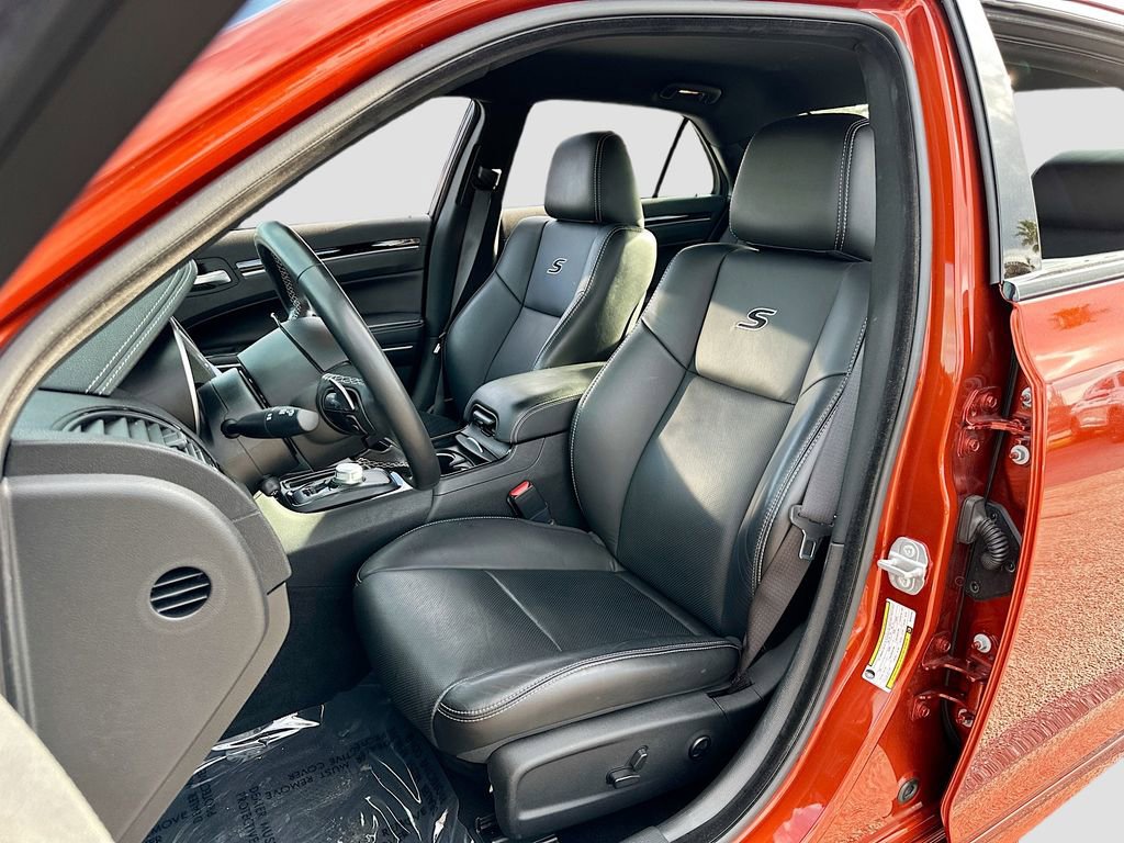 Used 2021 Chrysler 300 S w/ S Model Appearance Package image 21