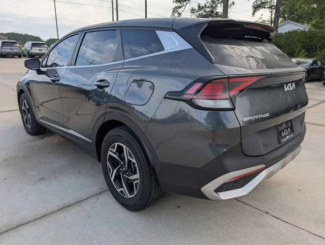 Used 2024 Kia Sportage LX FWD image 5