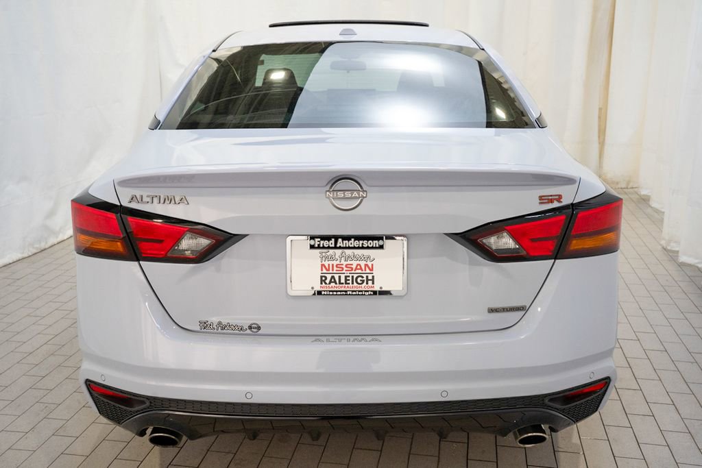 Certified 2024 Nissan Altima 2.0 SR image 4