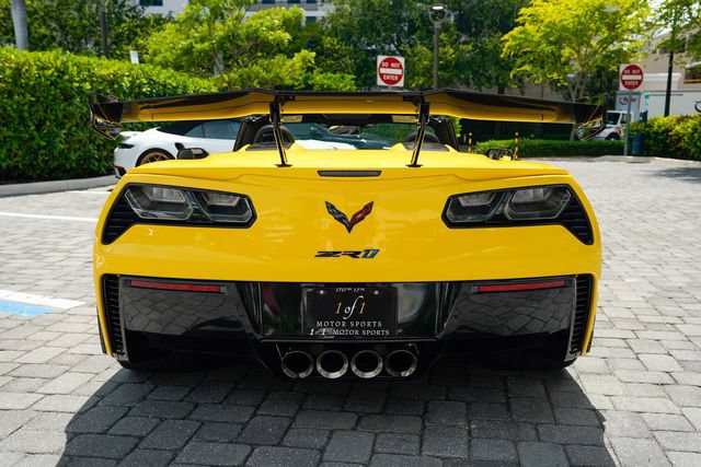 Used 2019 Chevrolet Corvette ZR1 RWD image 25