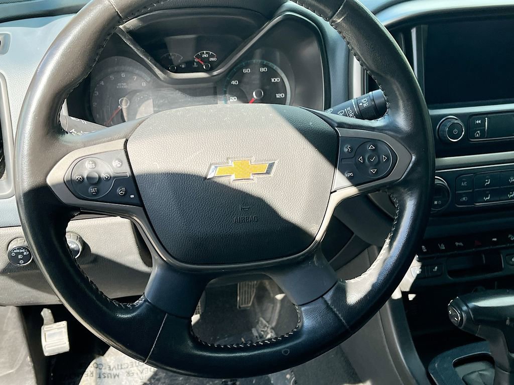 Used 2021 Chevrolet Colorado Z71 w/ Safety Package AWD/4WD image 11