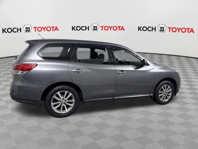 Used 2015 Nissan Pathfinder S image 9