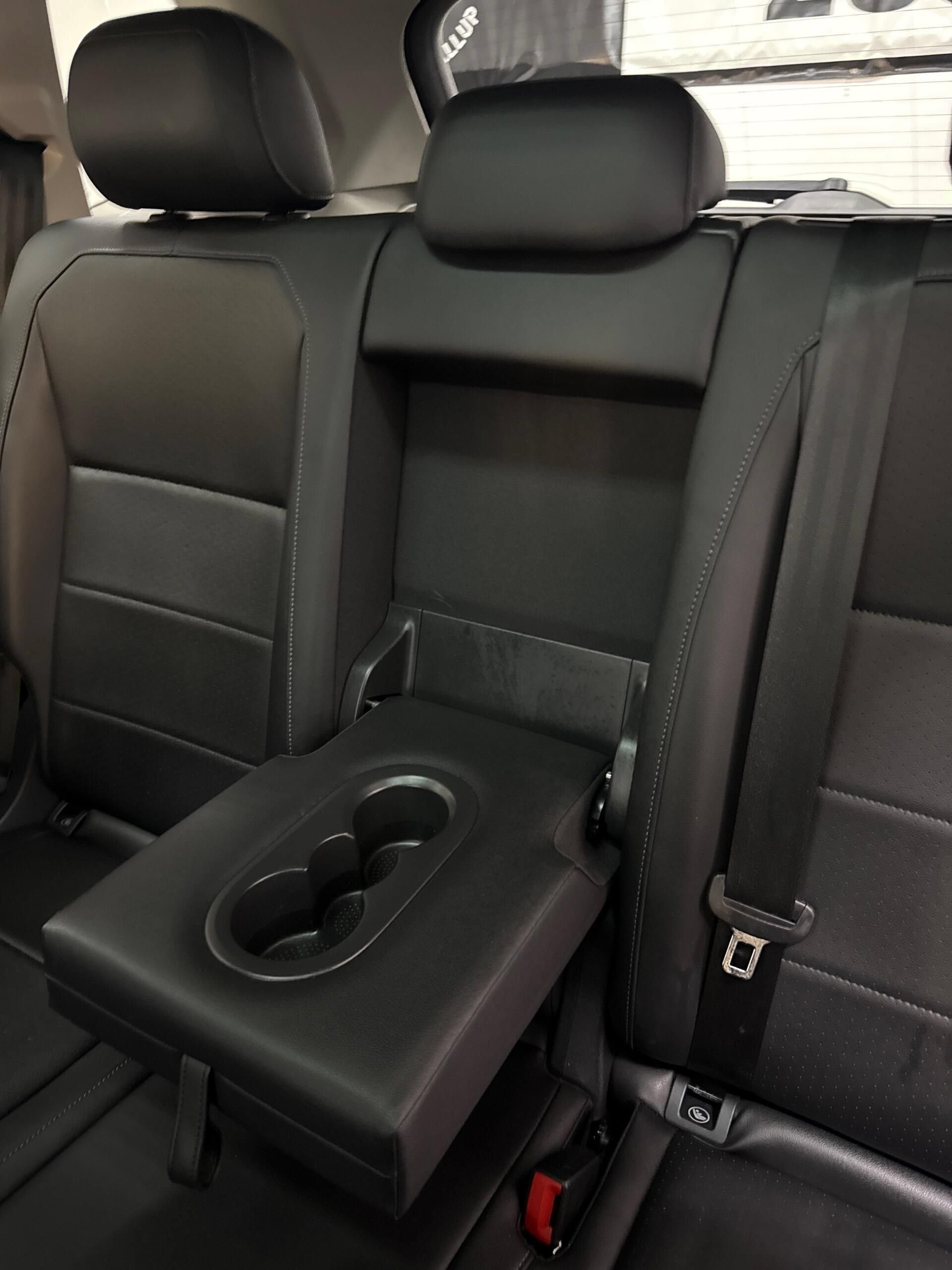 Used 2019 Volkswagen Tiguan SEL AWD/4WD image 25