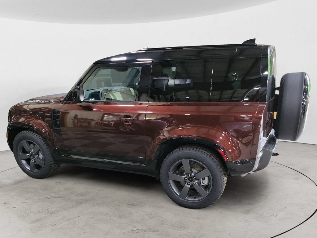 New 2026 Land Rover Defender 90 X-Dynamic SE AWD/4WD image 2