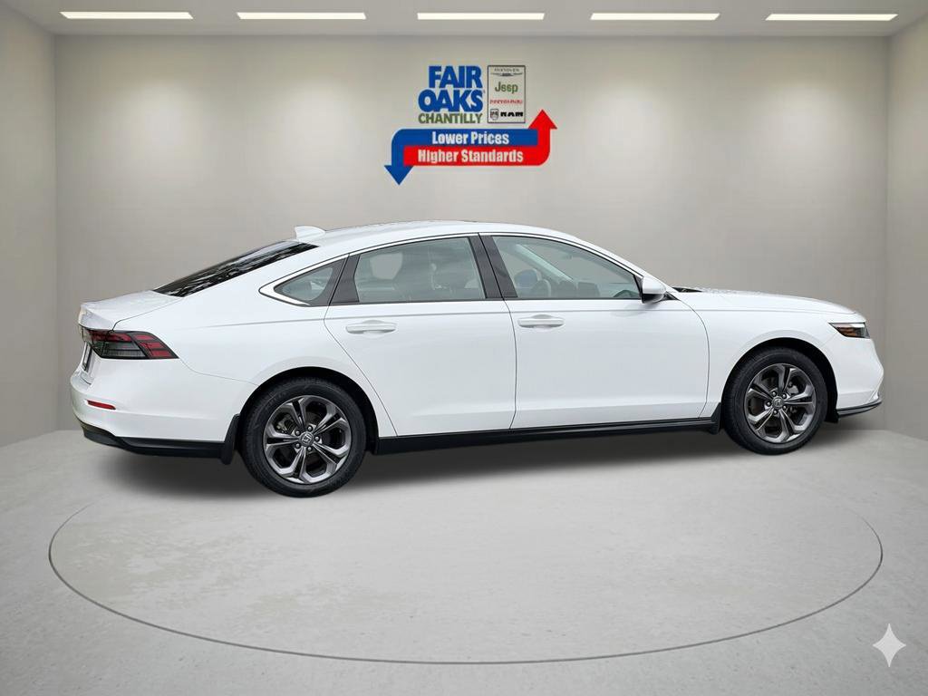 Used 2023 Honda Accord EX image 5