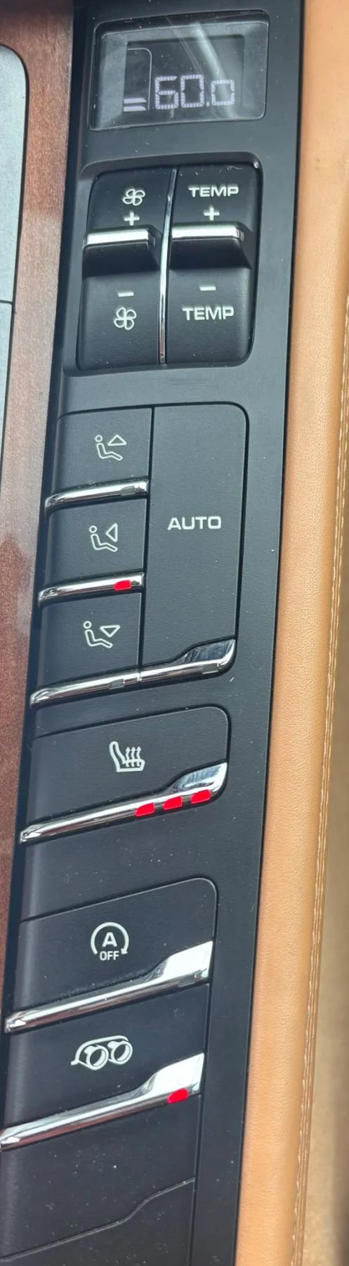 Used 2016 Porsche Panamera GTS image 13