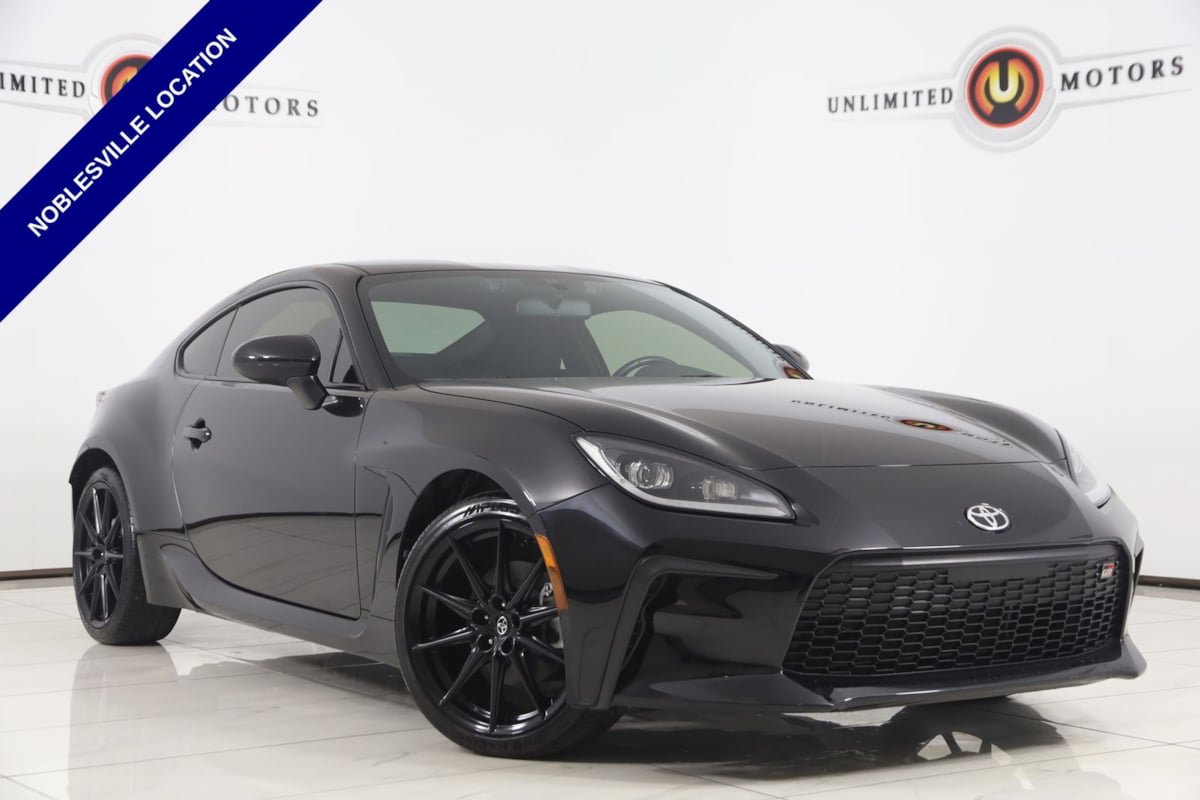 Used 2024 Toyota GR86 Premium RWD image 1