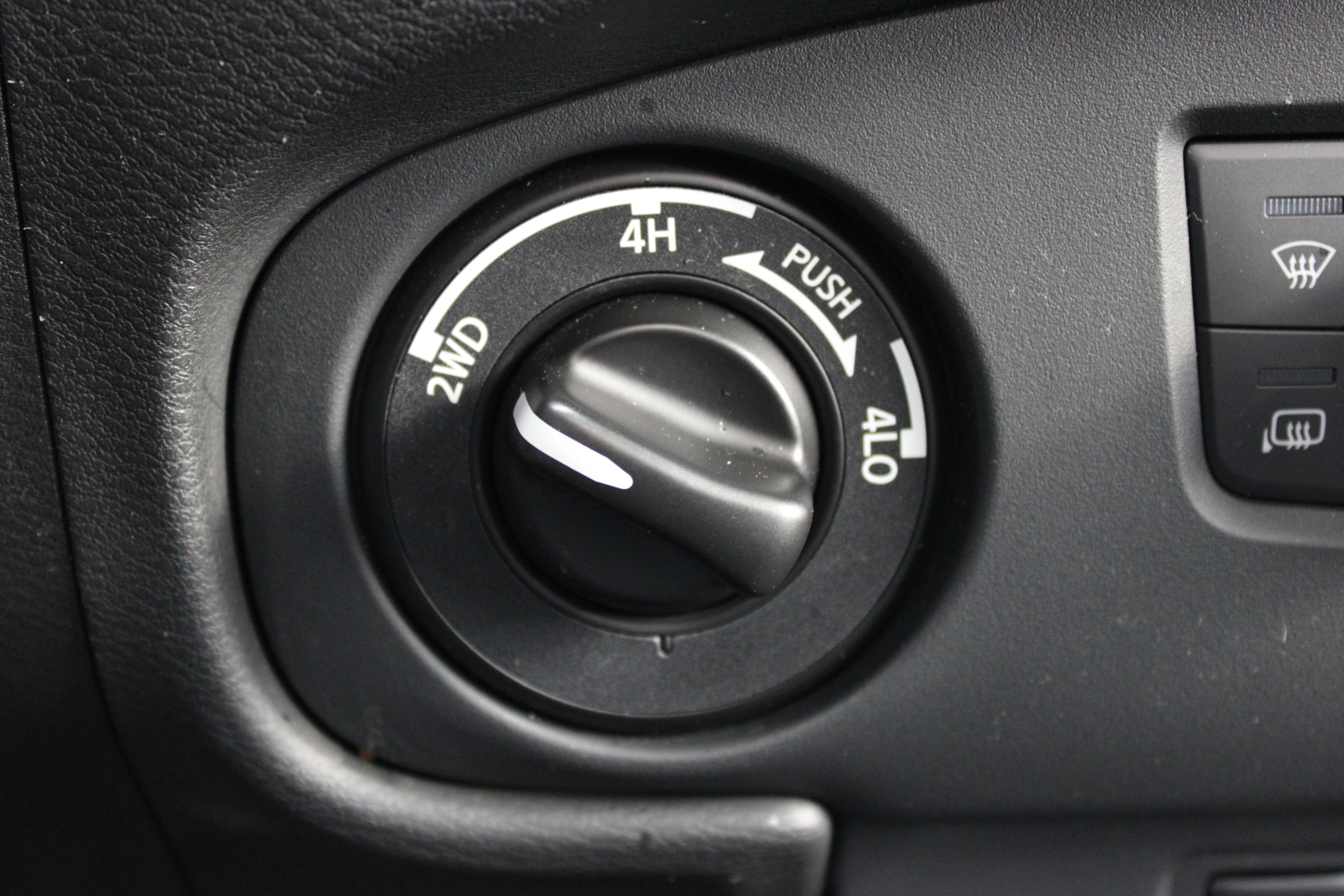 Certified 2024 Nissan Frontier PRO-4X w/ Pro Premium Package image 19