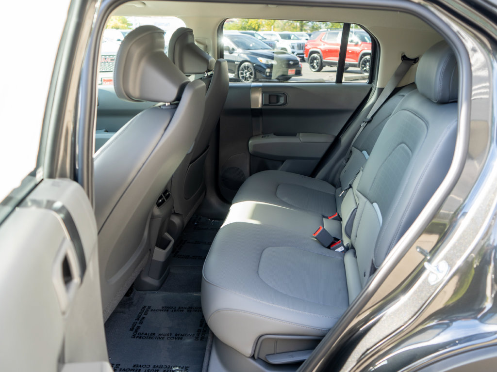 New 2027 Kia EV3 Wind FWD image 12