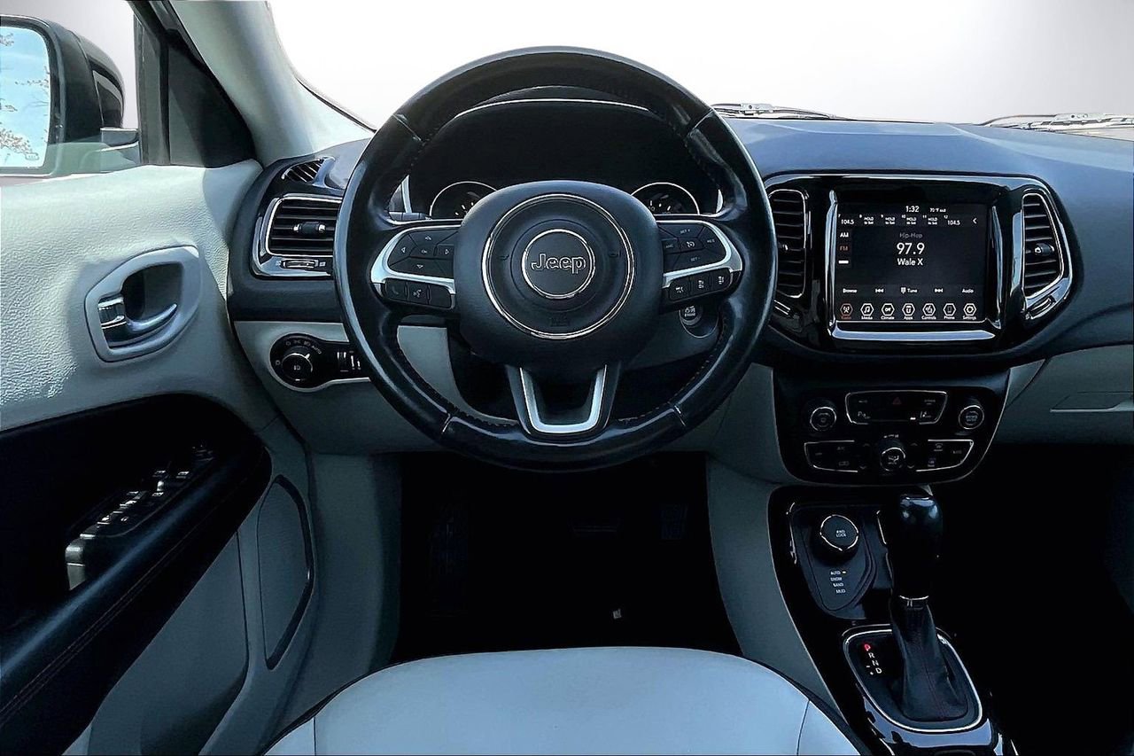 Certified 2021 Jeep Compass Limited image 12