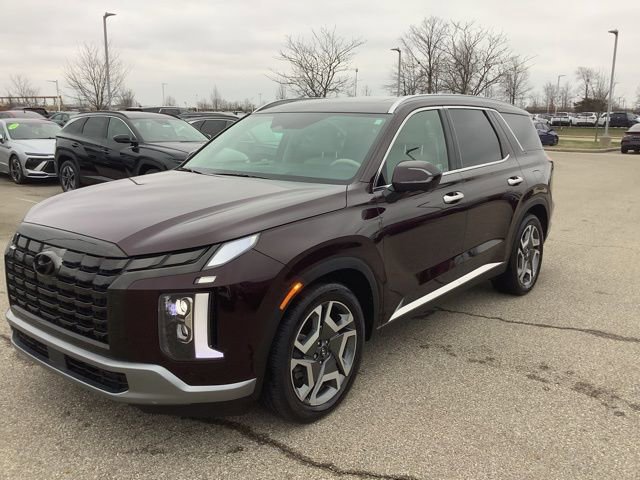 Used 2024 Hyundai Palisade Limited AWD/4WD image 1