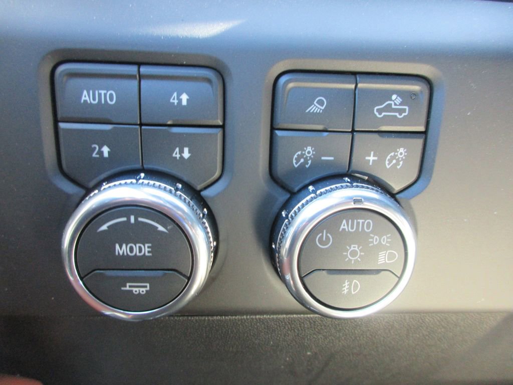 New 2026 GMC Sierra 2500 Denali Ultimate AWD/4WD image 18