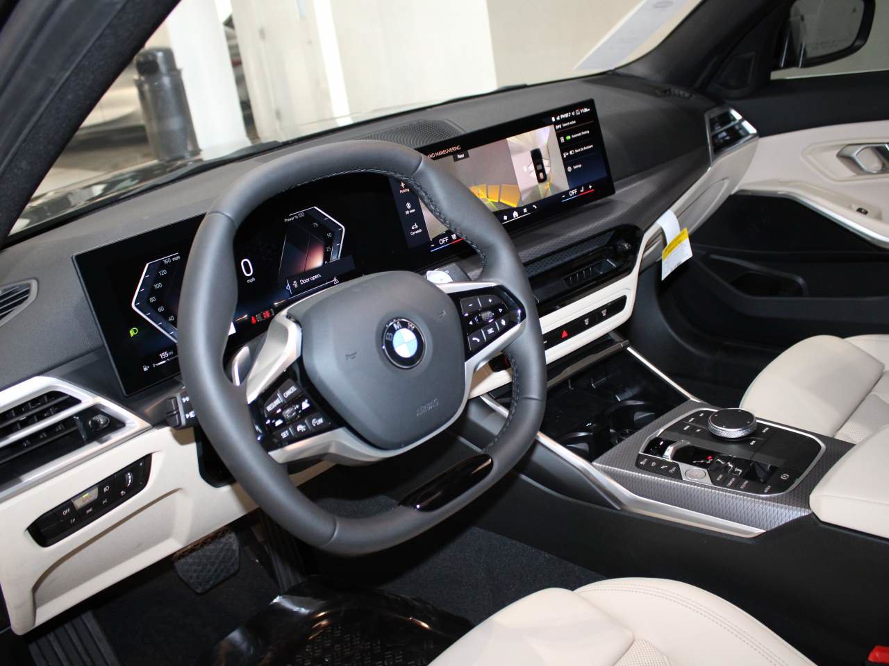 Used 2026 BMW 330i Sedan w/ Convenience Package RWD image 11