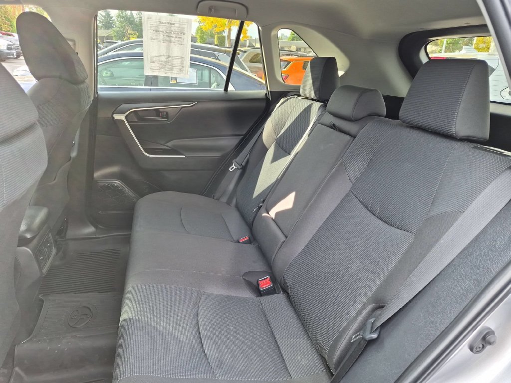 Used 2025 Toyota RAV4 LE AWD/4WD image 14
