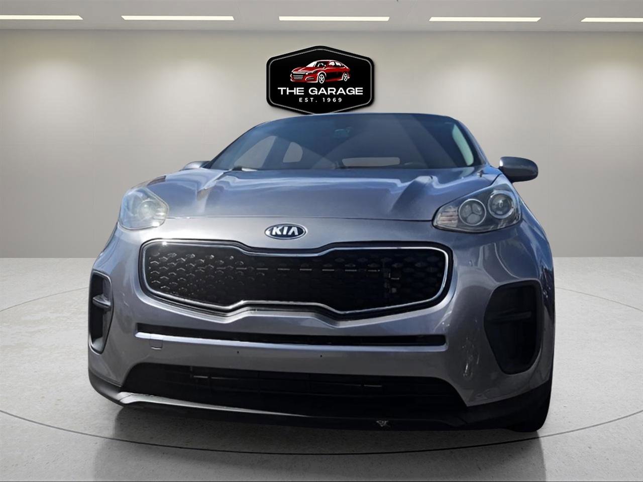 Used 2017 Kia Sportage LX FWD image 2