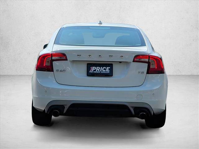 Used 2018 Volvo S60 T5 Dynamic w/ Vision Package FWD image 6