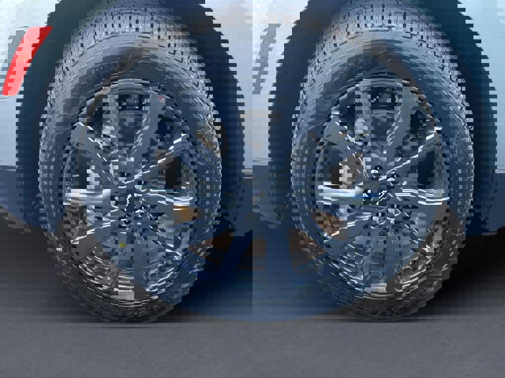 Used 2024 Chevrolet Equinox RS image 9