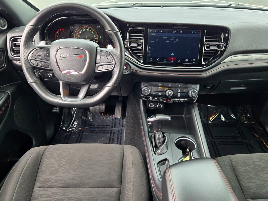 Used 2025 Dodge Durango GT AWD/4WD image 19
