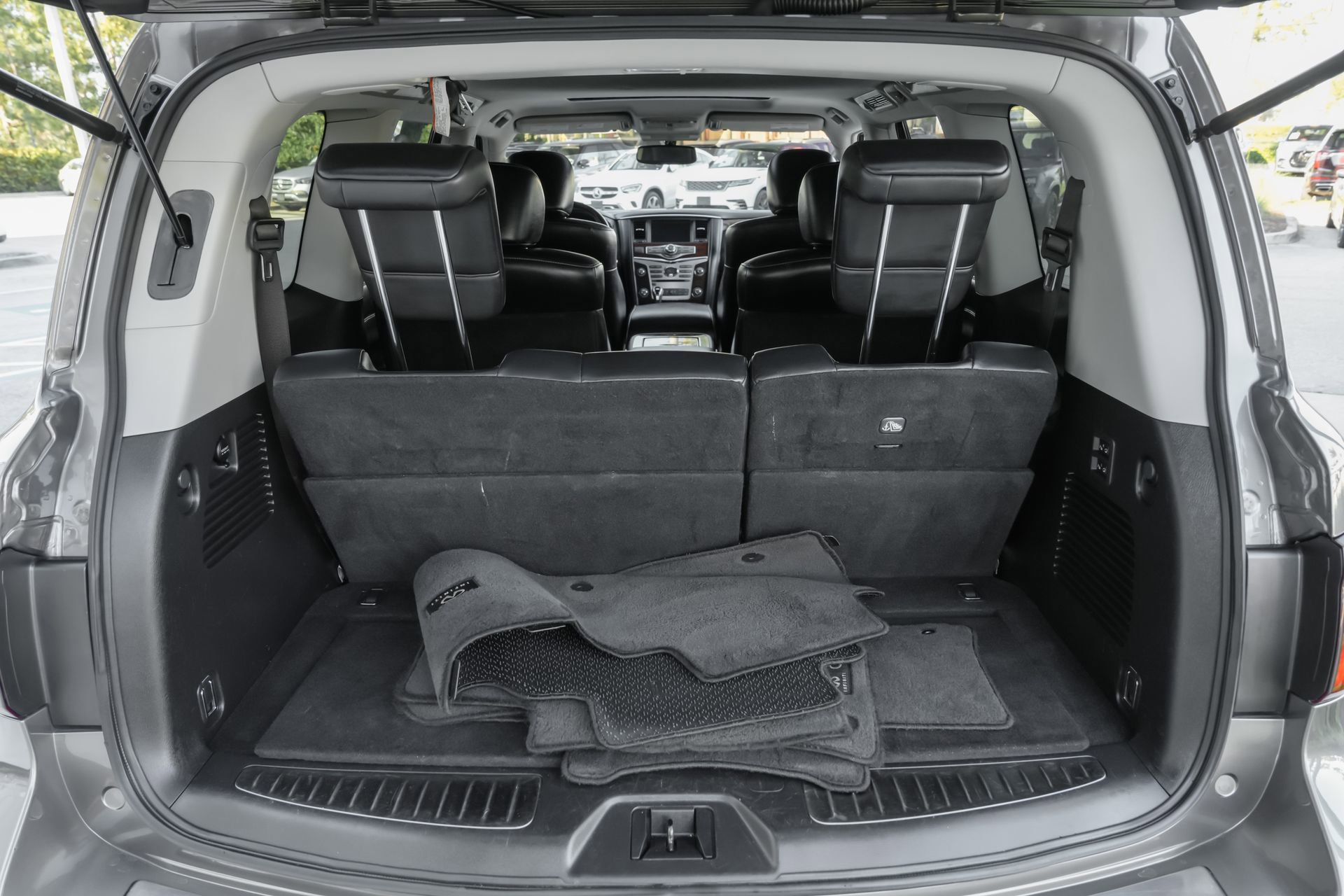 Certified 2019 INFINITI QX80 Luxe image 44