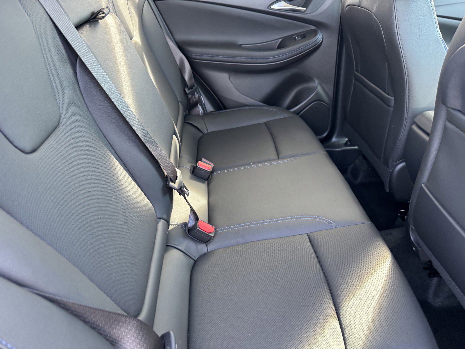 New 2026 Buick Encore GX Sport Touring w/ Comfort Package image 9