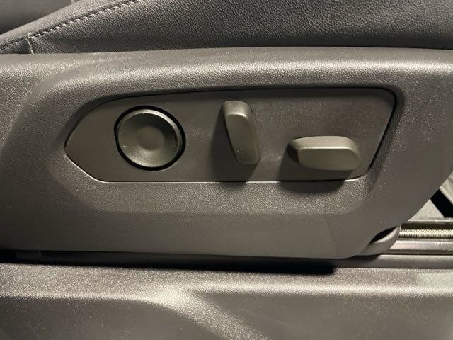 Used 2023 Chevrolet Silverado 1500 LTZ image 59