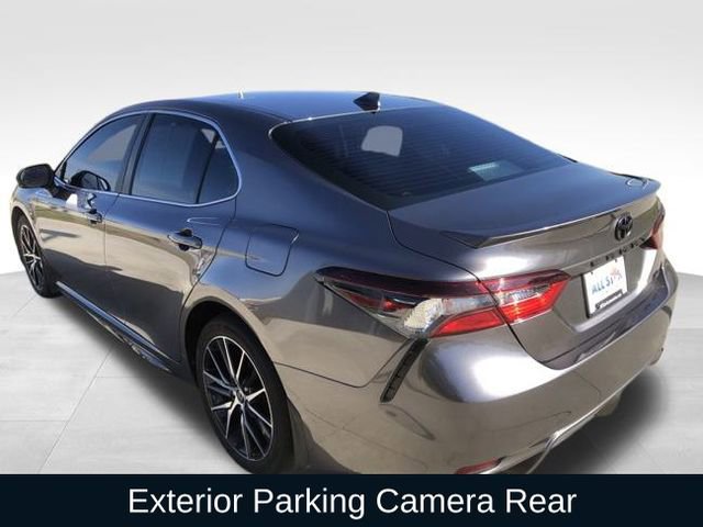 Used 2023 Toyota Camry SE image 12