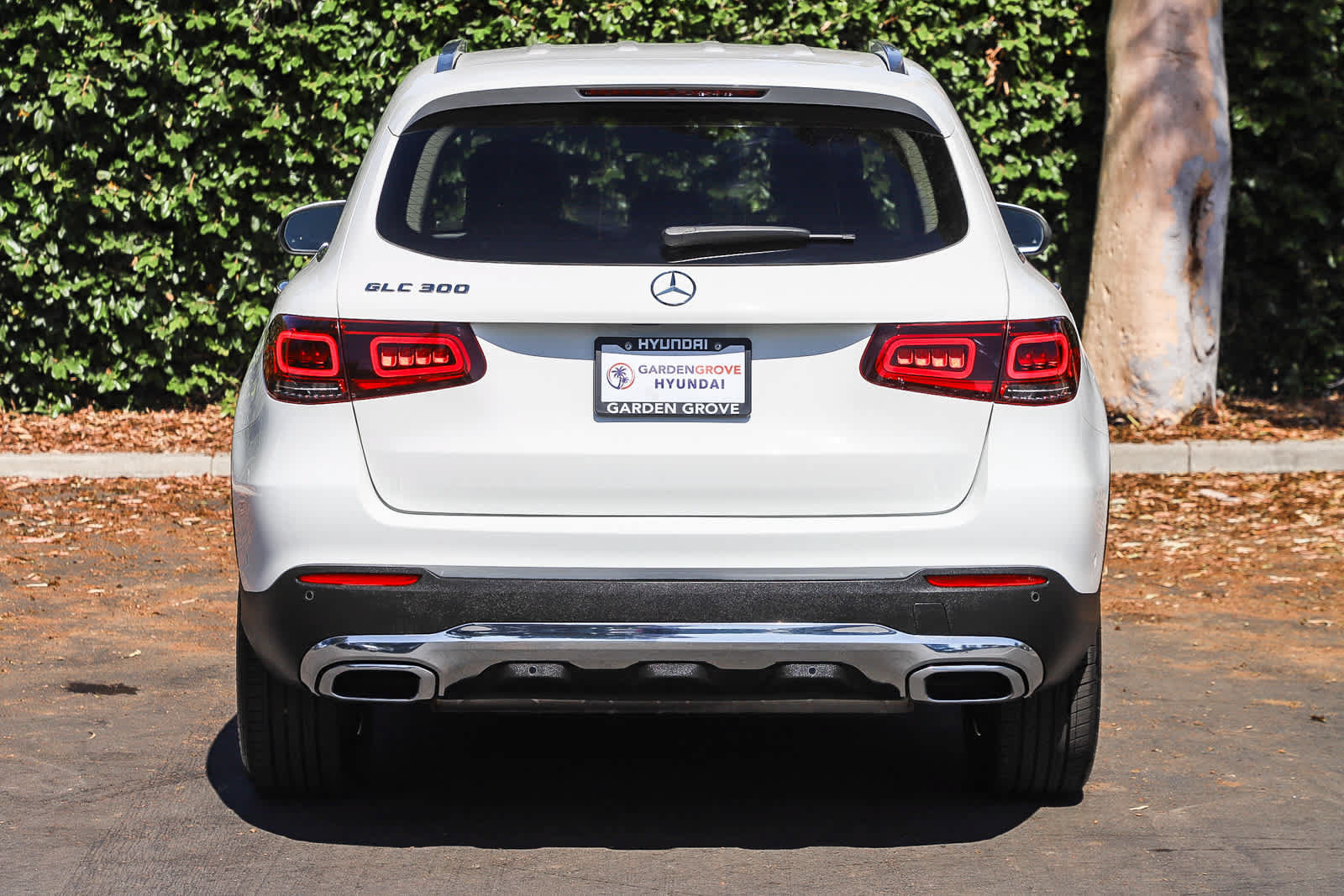 Used 2021 Mercedes-Benz GLC 300 image 7