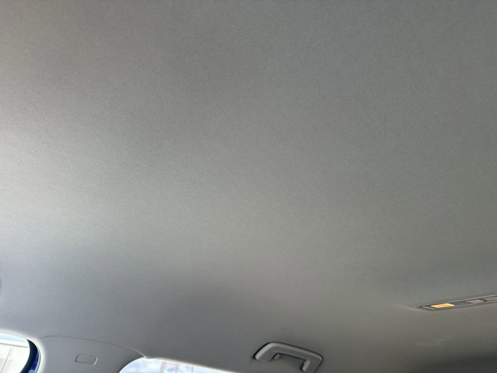 Used 2024 Volkswagen Taos SE FWD image 20