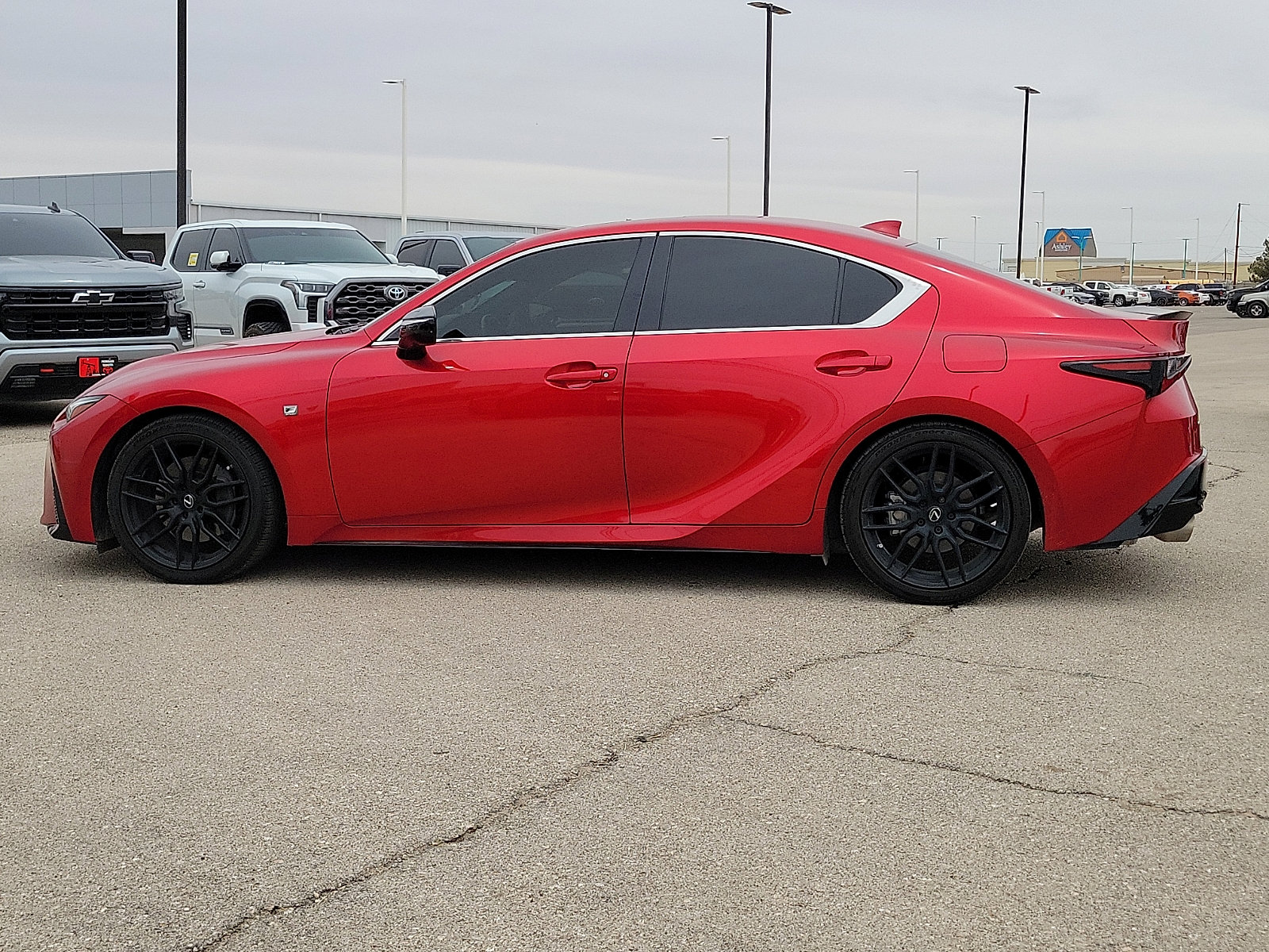 Used 2022 Lexus IS 350 F Sport w/ Dynamic Handling Package RWD image 2