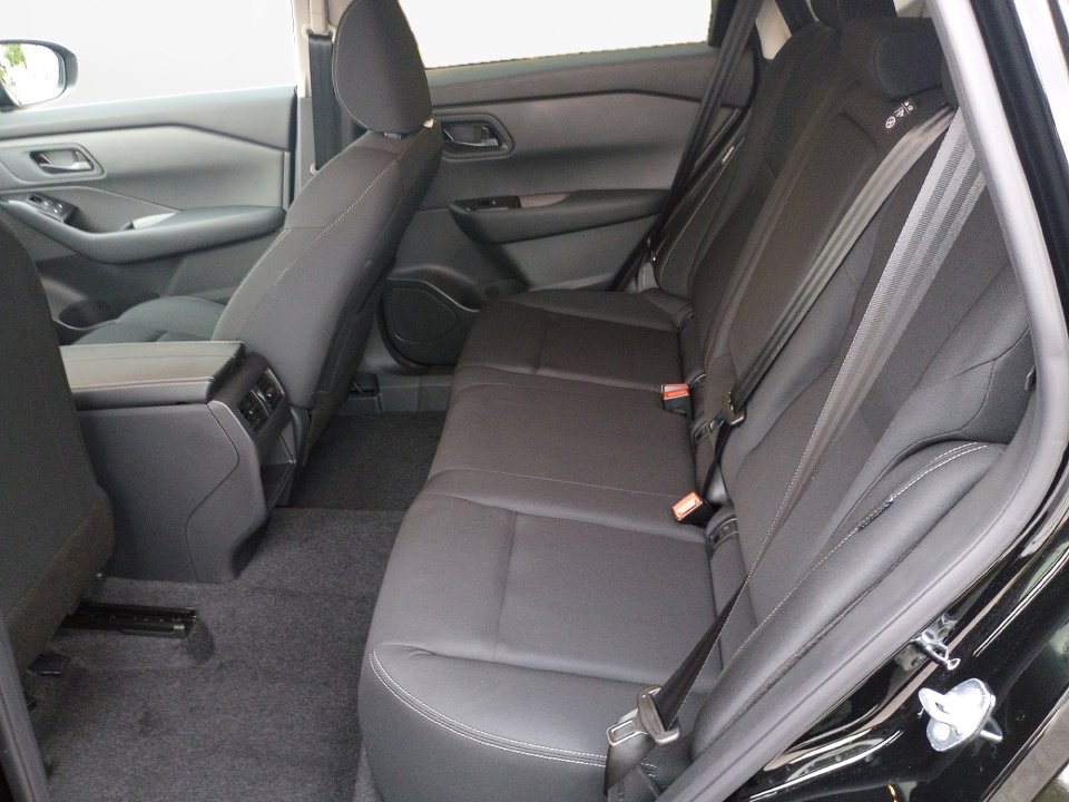 Used 2026 Nissan Rogue S image 13